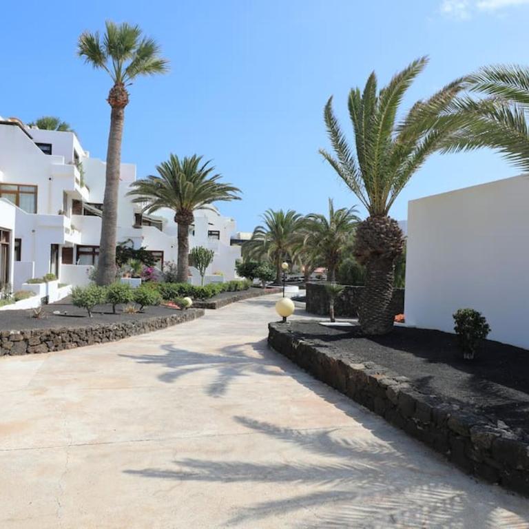 Casa Linda 2 bed apartment in Costa Teguise - Apartamento de 2 dormitorios - 8