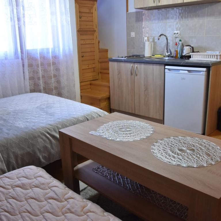 Apartment VUK - Studio with Balcony - 8