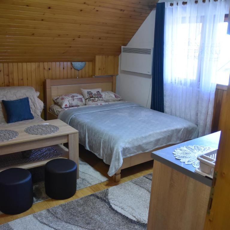 Apartment VUK - Studio with Balcony - 6