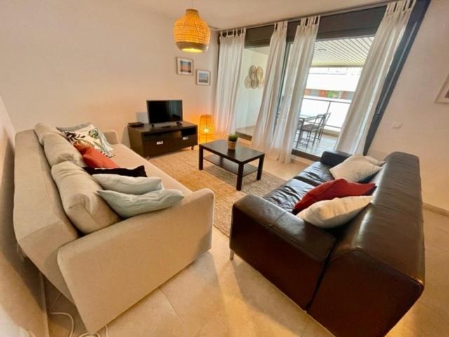 GATU PREMIUM Racimo, terraza, aire ac, piscina comun, wifi y parking " Preferente mayores de 25 años y familias " - Apartamento con terraza - 6