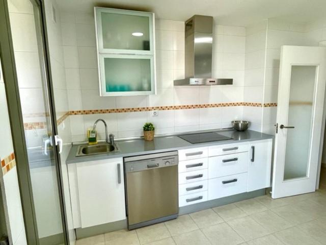 GATU PREMIUM Racimo, terraza, aire ac, piscina comun, wifi y parking " Preferente mayores de 25 años y familias " - Apartamento con terraza - 16