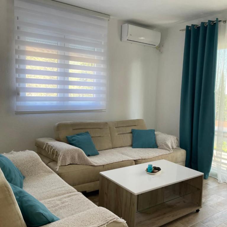 Apartman Holiday - One-Bedroom Apartment - 7