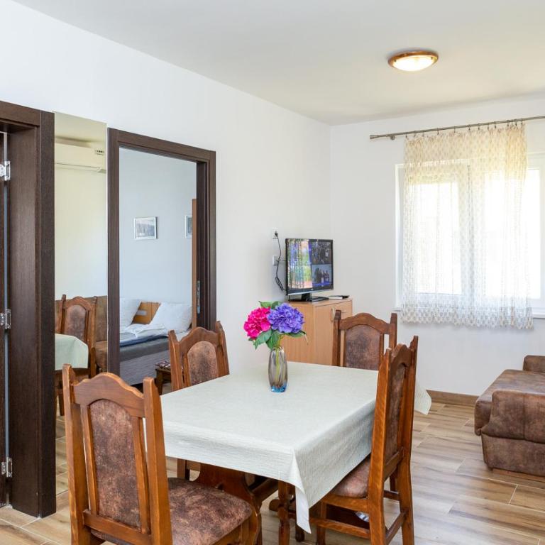 Smeštaj Luka - Suite sa 2 Spavaće Sobe - 10