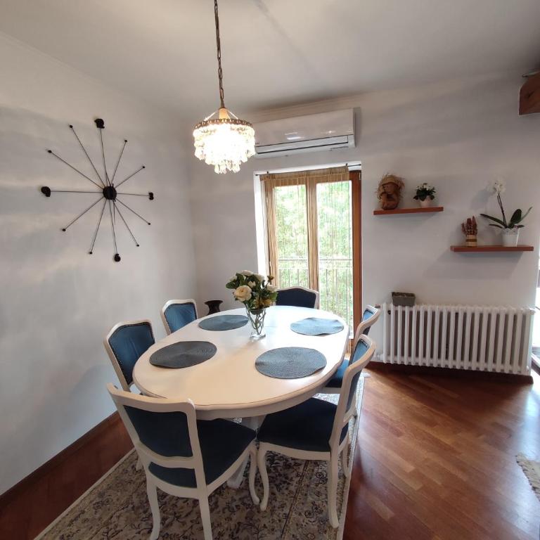 Deluxe Apartment Lejla - Free garage parking - Two-Bedroom Apartment - 8