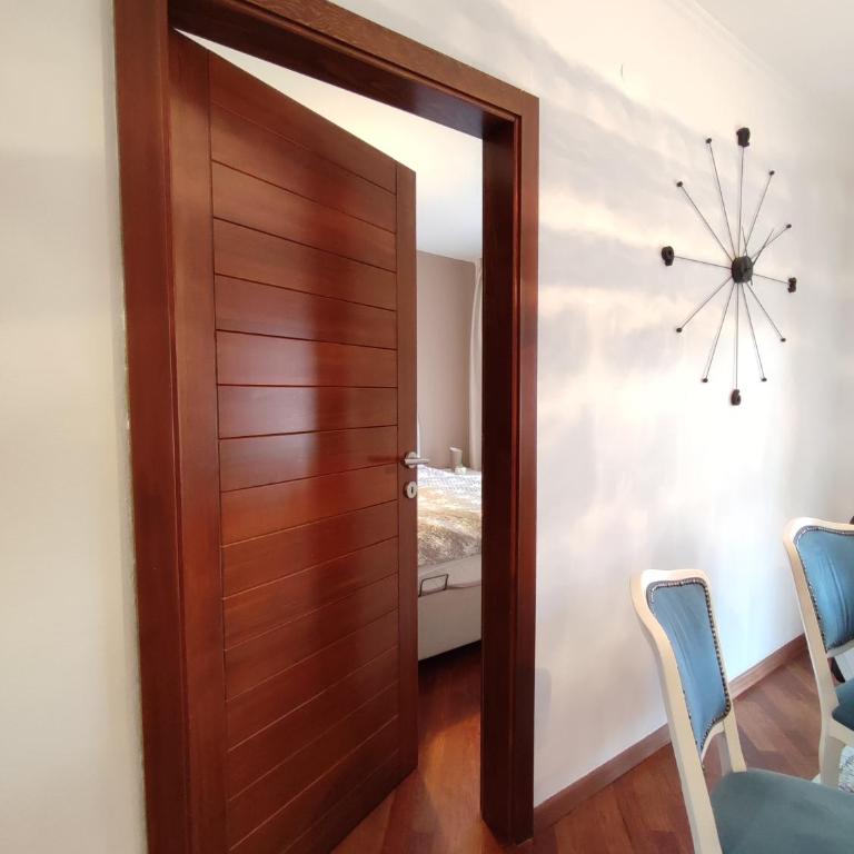 Deluxe Apartment Lejla - Free garage parking - Two-Bedroom Apartment - 12