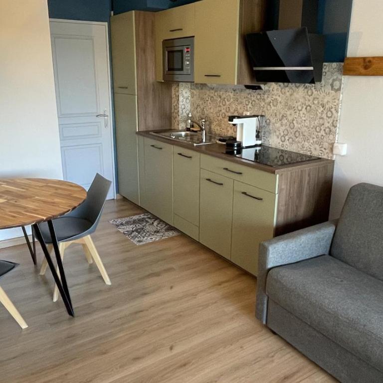 Studio sur le Domaine du Golf de Pont Royal - Appartement 1 Chambre - 3