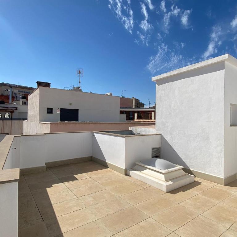 Apartamentos Cisneros - Penthouse Apartment - 2