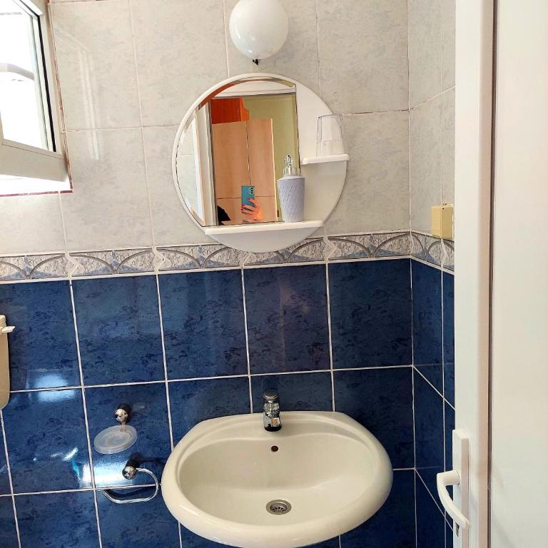 Apartments and Rooms Lijesevic - Dvokrevetna Soba sa Zasebnim Krevetima - 3