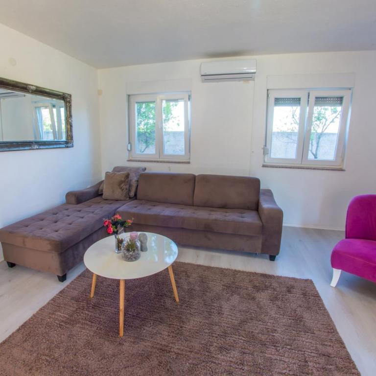 Holiday Home La Casa della Notte - Two-Bedroom House - 24