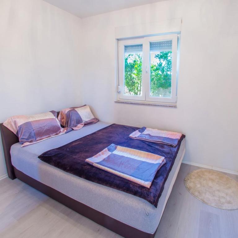 Holiday Home La Casa della Notte - Two-Bedroom House - 8