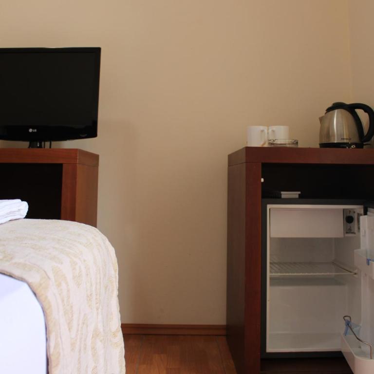 Apartments MUN Petrovac - Deluks Dvokrevetna soba sa Bračnim Krevetom, Balkonom i Pogledom na More - 5