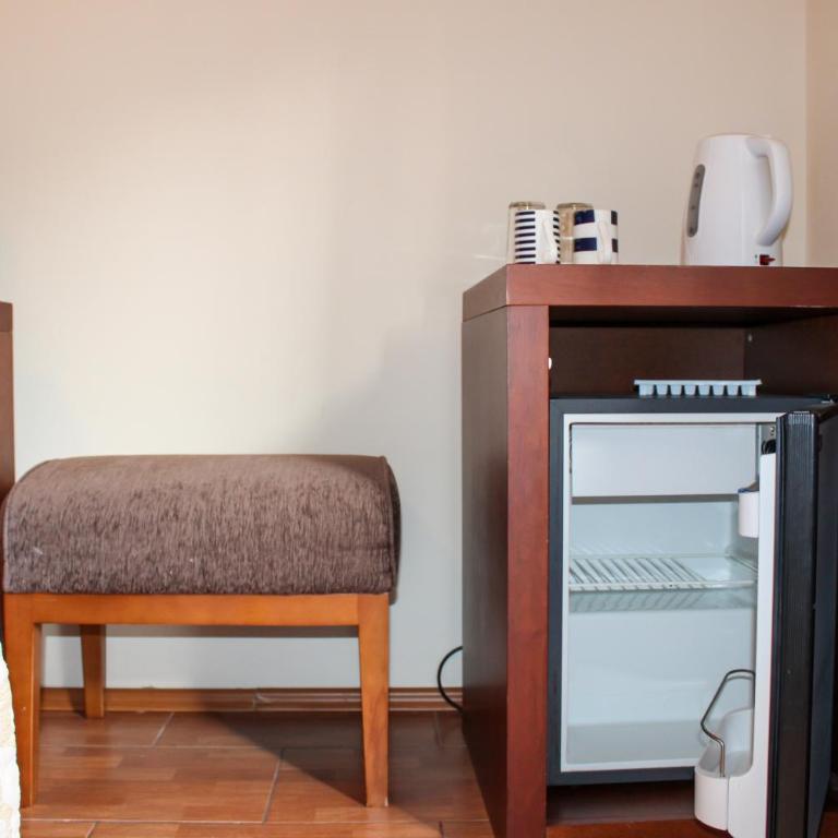 Apartments MUN Petrovac - Deluks Dvokrevetna Soba sa Bračnim Krevetom i Balkonom - 6