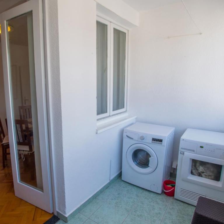 Apartment Revia - One-Bedroom Apartment - 15