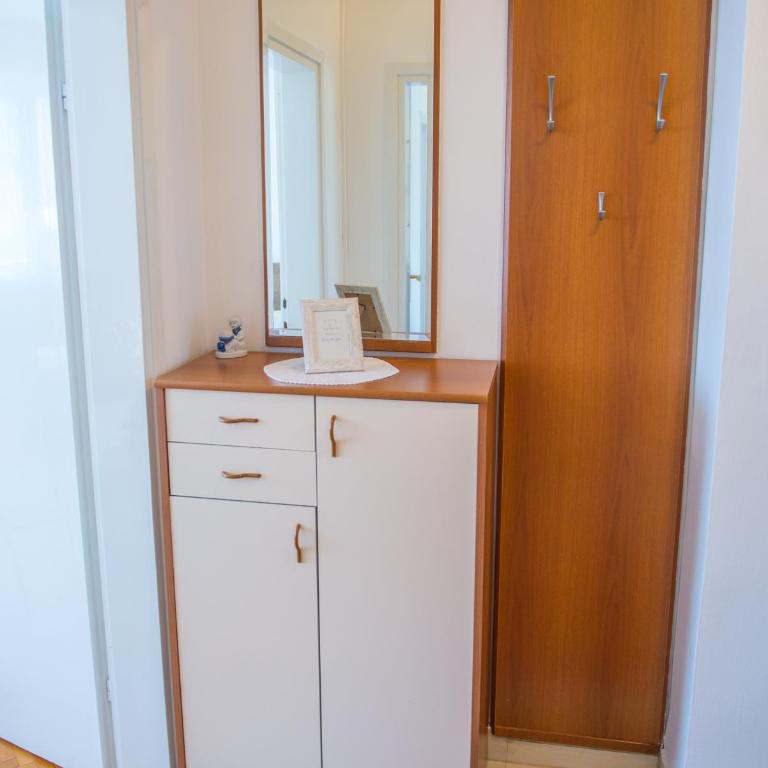 Apartment Revia - One-Bedroom Apartment - 33