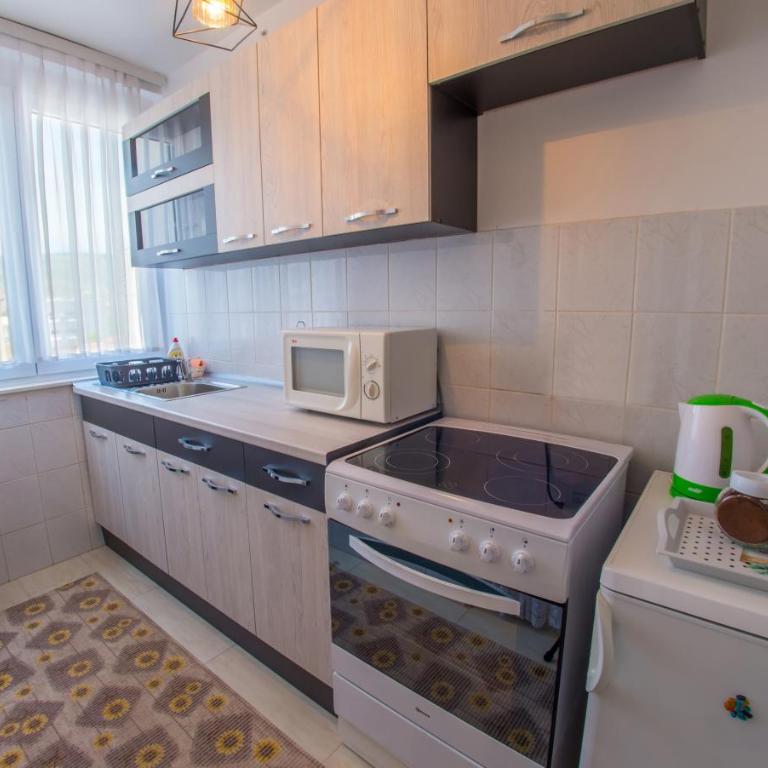Apartment Revia - One-Bedroom Apartment - 4