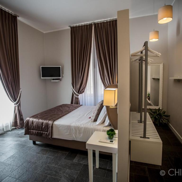 Chic & Town Luxury Rooms Piazza di Spagna - Suite Junior - 3