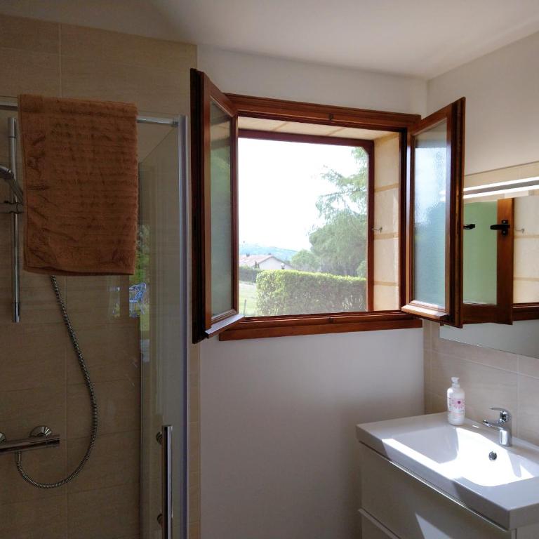 La Colline - Chambre d'hôtes - B&B - Chambre Lits Jumeaux avec Salle de Bains Privative - 8