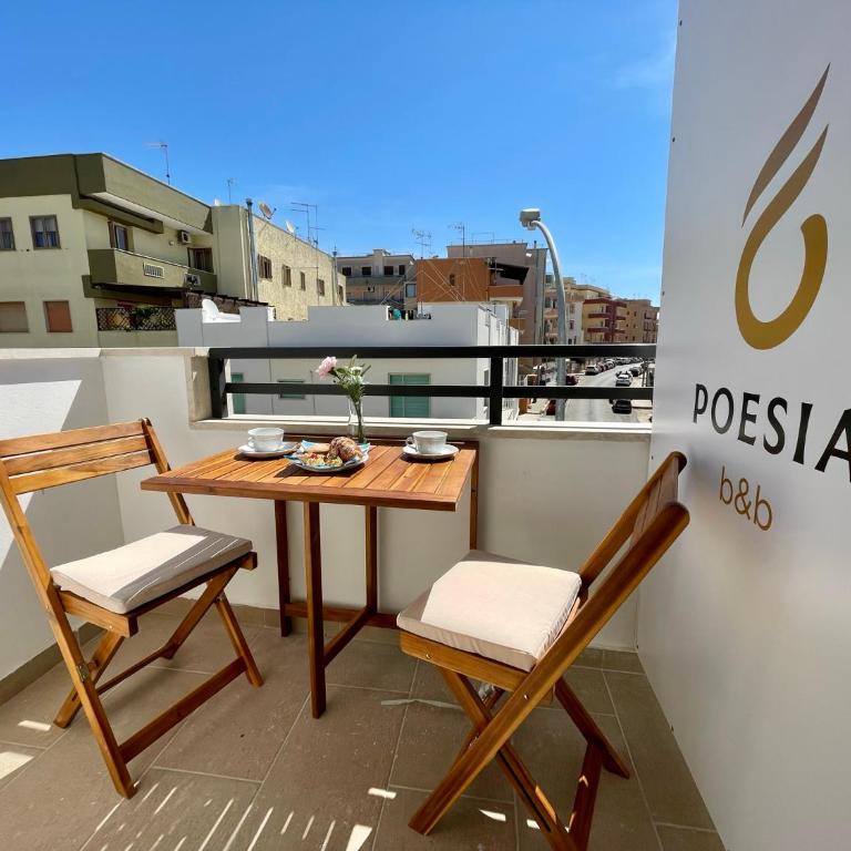 B&B Poesia - Camera Queen con Balcone - 1