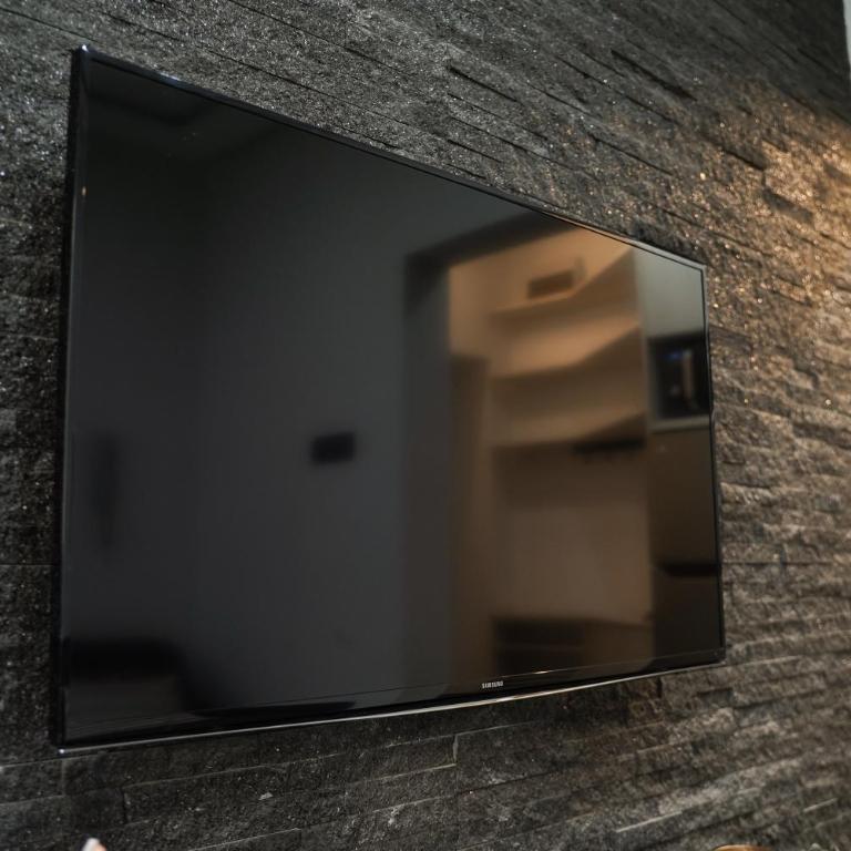 Luxury Apt Near Belgrade Center w/Patio and Garden - Apartman sa 1 Spavaćom Sobom - 10