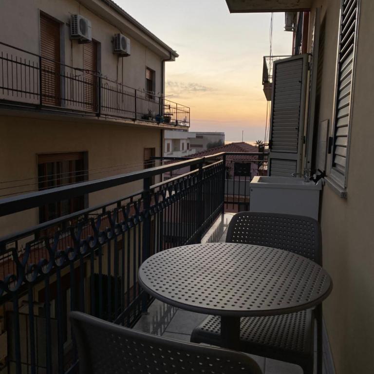Casa Mary - Two-Bedroom Apartment - 11