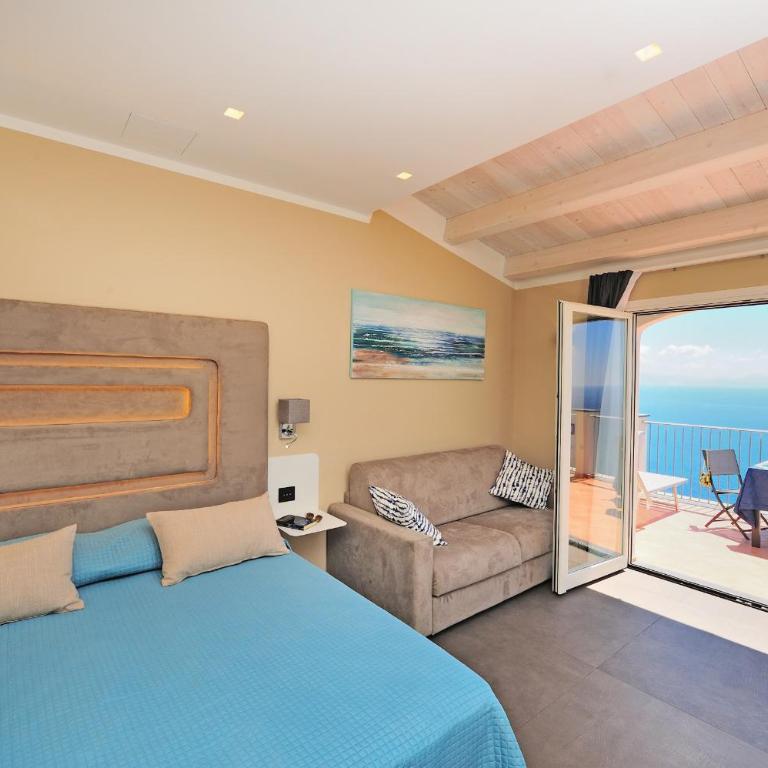 Amalfi Blu Retreat - Deluxe Double Room - 9