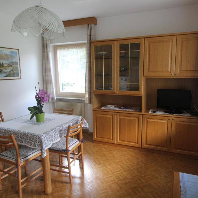 Appartamenti Ciasa Molin - Appartamento con 2 Camere da Letto e Vista Giardino - 12