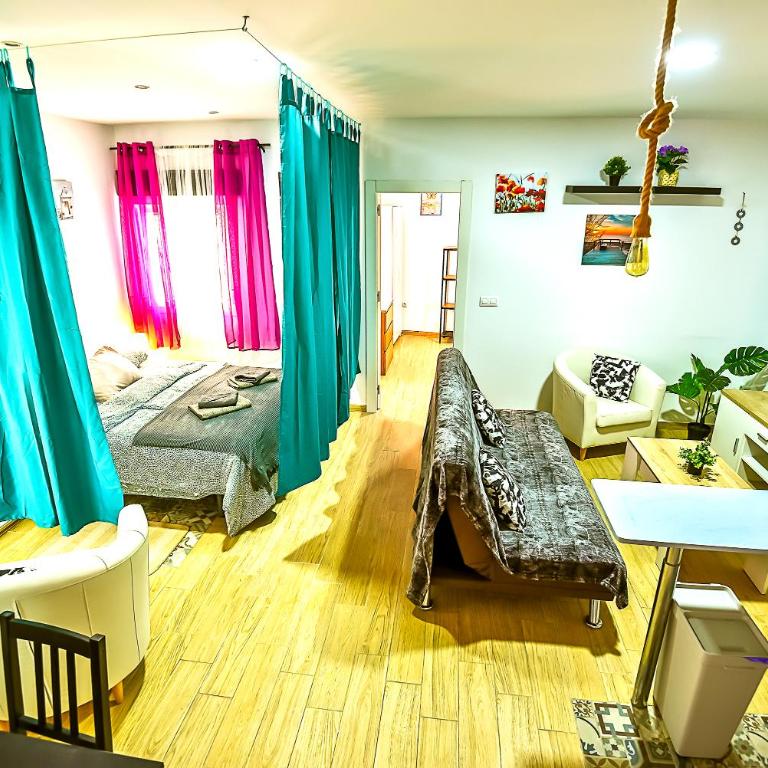 Plaza Noria Apartments with Balconies - Apartamento Deluxe - 18