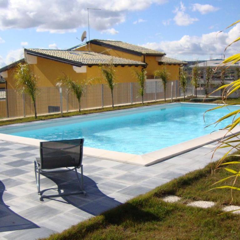 appartamento in moderna villa con piscina - Appartamento con 2 Camere da Letto - 5