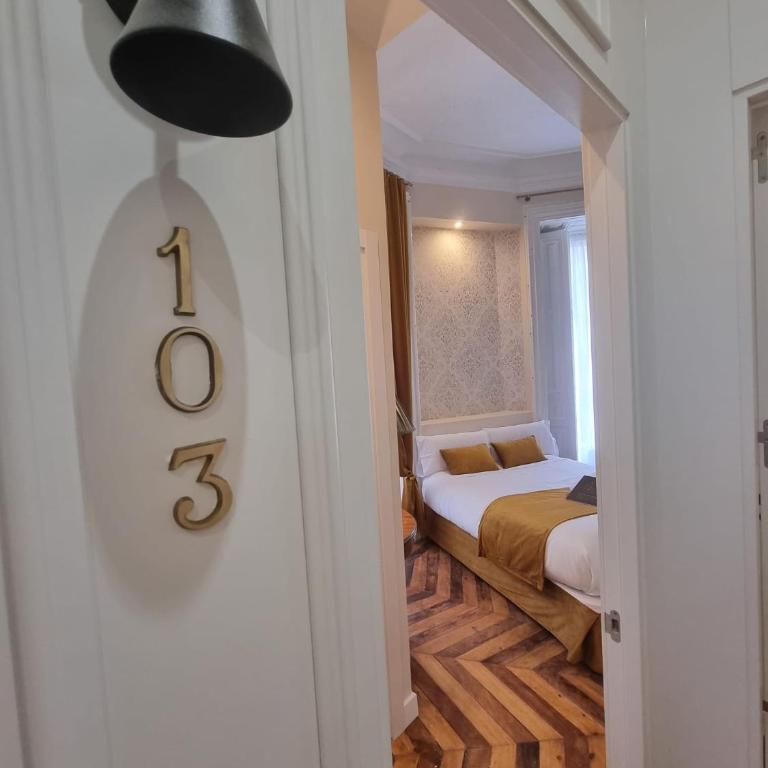Le Petit Palü- Flora - Double Room with Balcony - 4