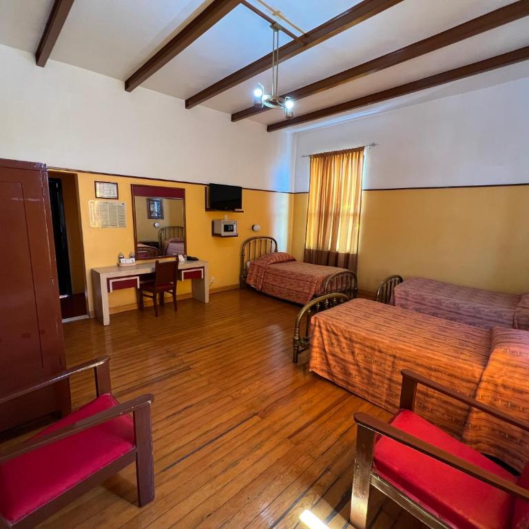 Hotel Isabel - Habitación Triple - 9