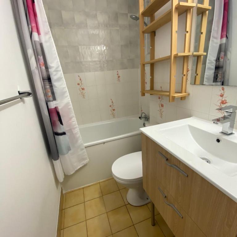 Petit T2 proche de la plage - Appartement 1 Chambre - 6