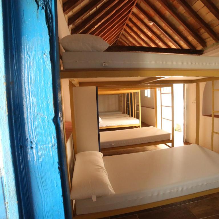 Wake up in Tarifa Hostel & Restaurant Lounge - Cama en habitación compartida mixta de 12 camas - 3