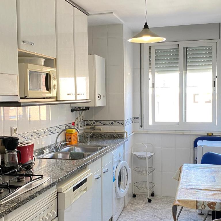 Lloret Fenals Apartment Antilles - Apartamento de 2 dormitorios - 9