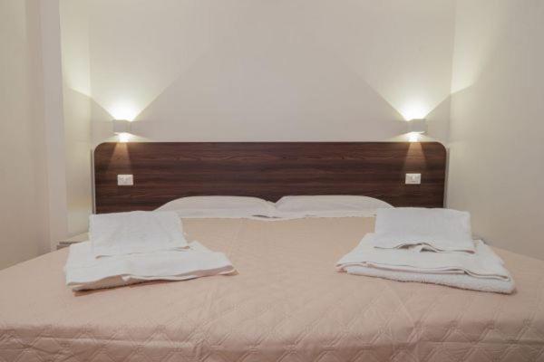 I Lamioni - Suite & accommodation - Superior Double Room - 8