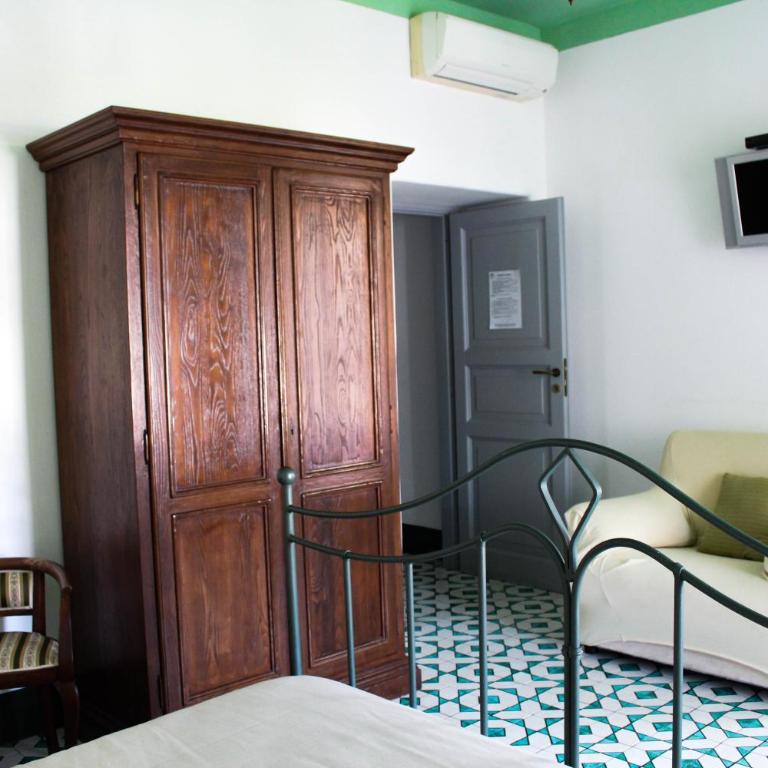 Residence Acanto - One-Bedroom Apartment with Terrace - 6