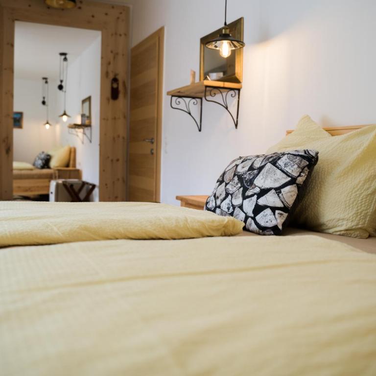 Gästehaus Reicher - Doppelzimmer mit Balkon - 7