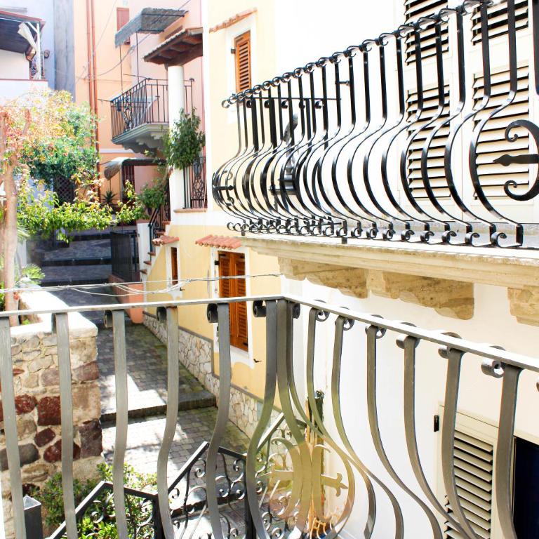 Residence Acanto - Standard Apartment - 1