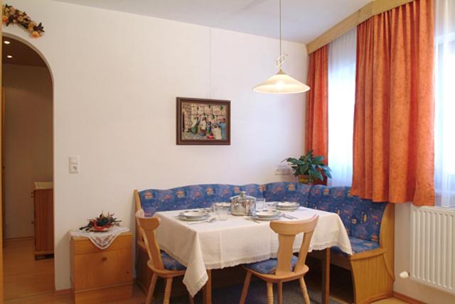 Landhaus Stefanie - Apartment mit 3 Schlafzimmern und Balkon - 4
