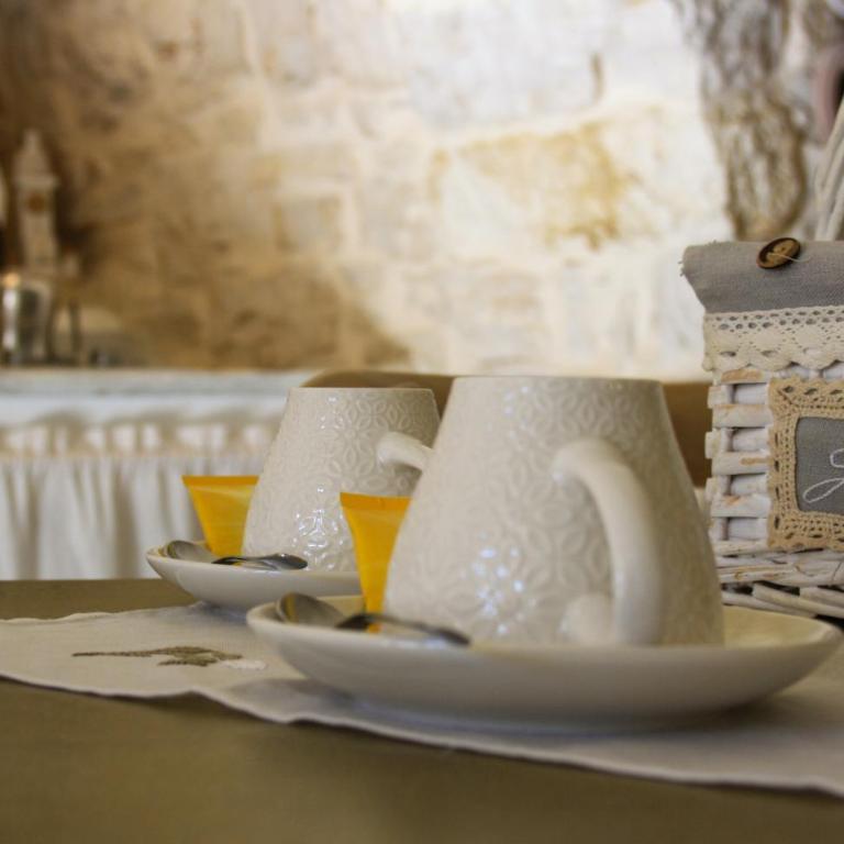 EnjoyTrulli - Unesco Site - Suite Deluxe con Vasca Idromassaggio - 20