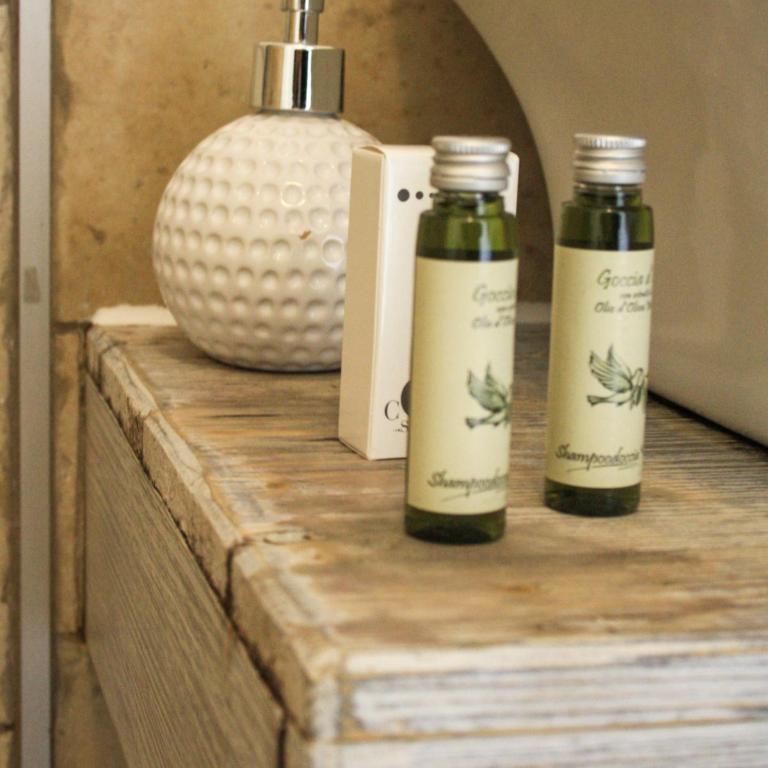 EnjoyTrulli - Unesco Site - Suite Deluxe con Vasca Idromassaggio - 35