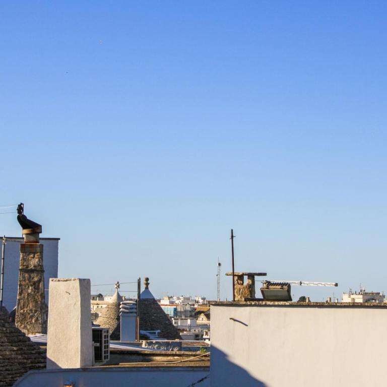 EnjoyTrulli - Unesco Site - Suite Deluxe con Vasca Idromassaggio - 51