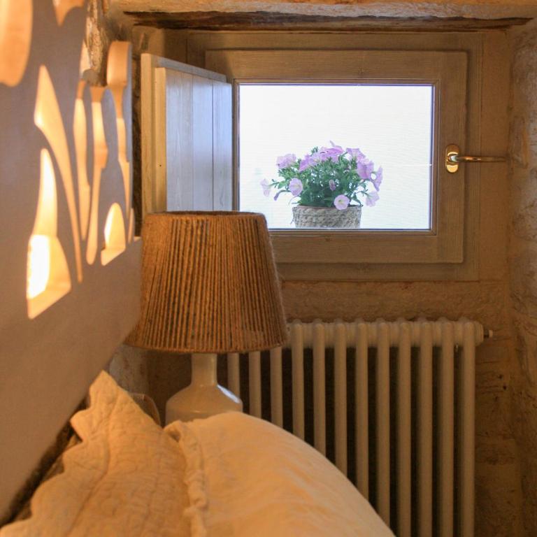 EnjoyTrulli - Unesco Site - Suite Deluxe con Vasca Idromassaggio - 30