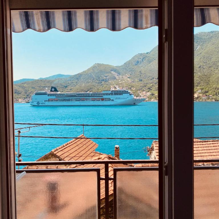 Apartments Vučinović - Studio sa Balkonom i Pogledom na More - 10