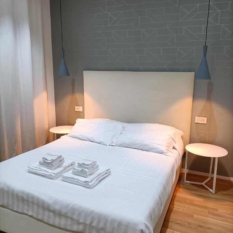 ALMi - Budget Double Room - 1