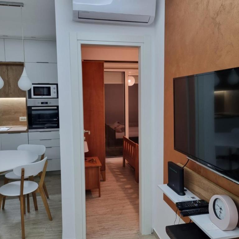 FINI 2 - Apartman sa 1 Spavaćom Sobom - 4