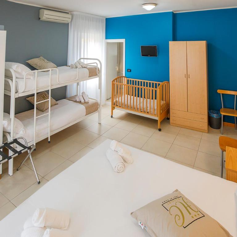 Hotel Hc Resort Lignano - Camera Quadrupla - 1