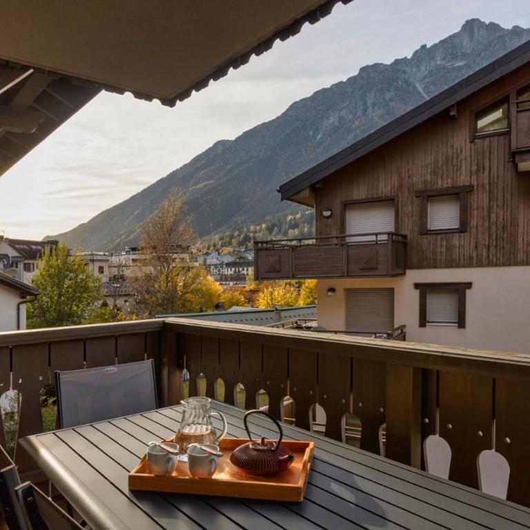 Grepon -City Center - Free Swimming pool, Sauna, Gym - Free Parking - By Cozee Rentals - Appartement 2 Chambres - 2