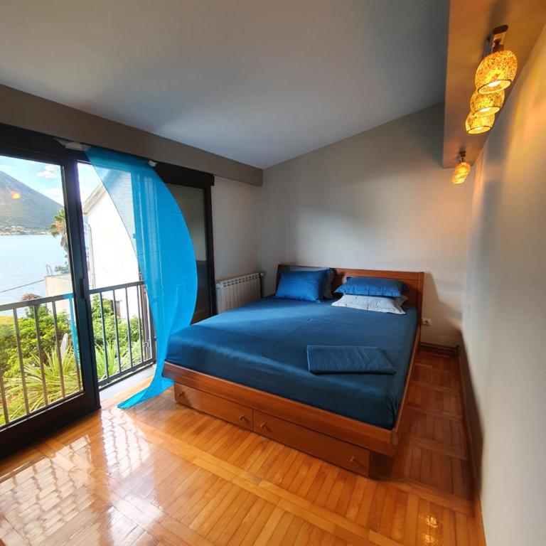 La Grande Apartments - Two-Bedroom Apartment - 11