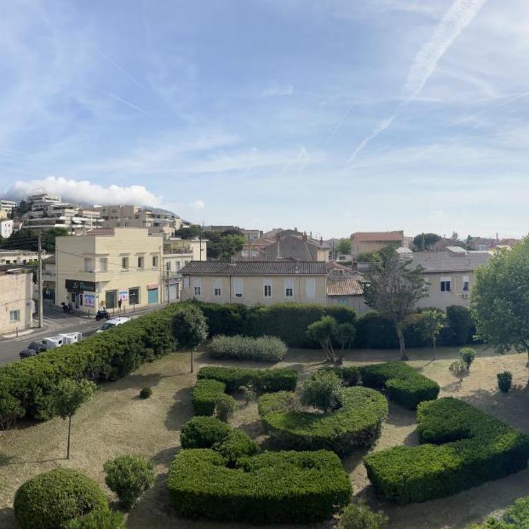 Sun escape, appart rénové climatisé 3 pièces 4-6 pers, 350m de la plage - Appartement 2 Chambres - 77