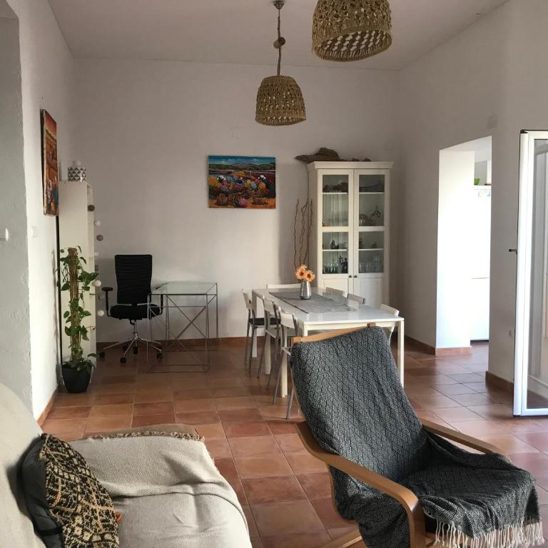 Ferienwohnung im Zentrum - Apartment - 4